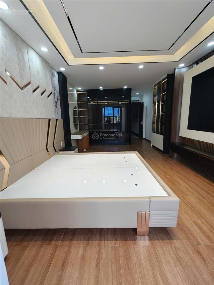 Bán nhà mt đường số 9  khu cư xá ngân hàng, tân thuận, quận 7