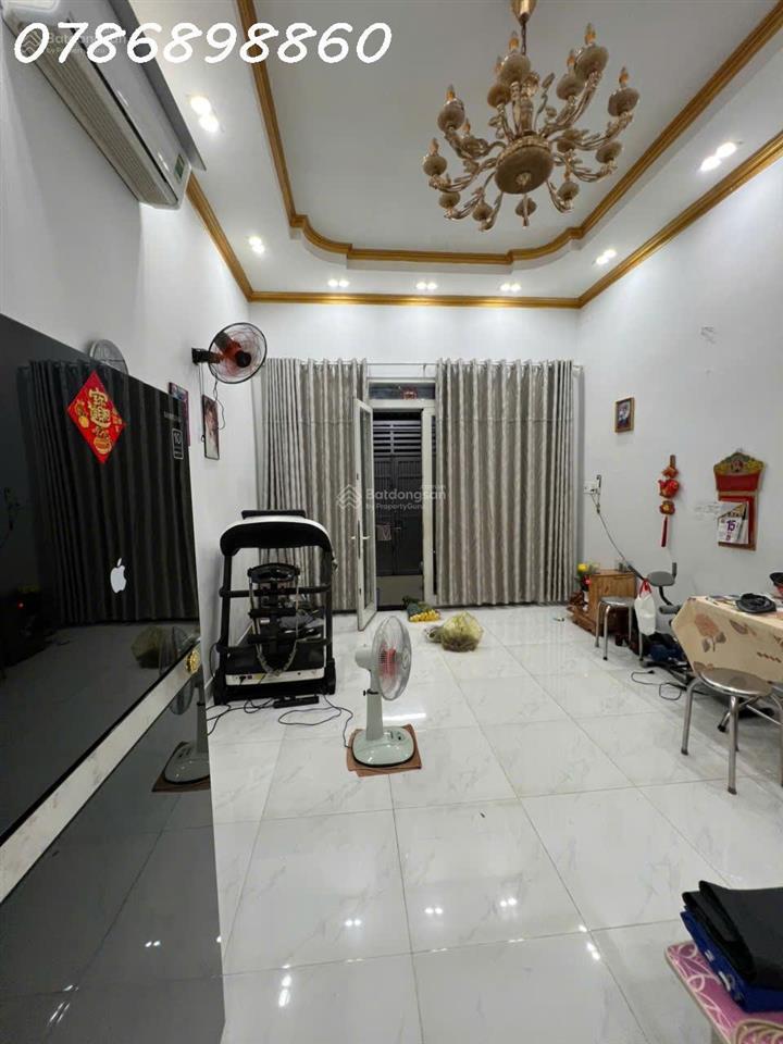 Nhà mặt tiền đường số 49  p. tân thuận  quận 7