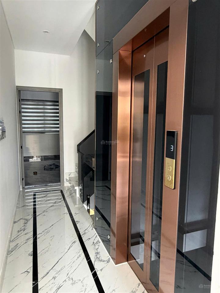 Bán nhà mới 5 tầng mặt tiền đường lâm văn bền  q.7