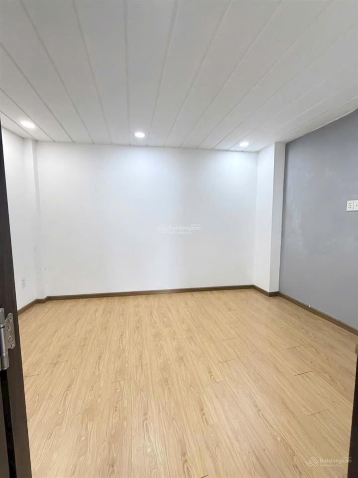 Bán nhà mới đẹp 1 lầu hẻm xe hơi âu dương lân, p. 3, quận 8