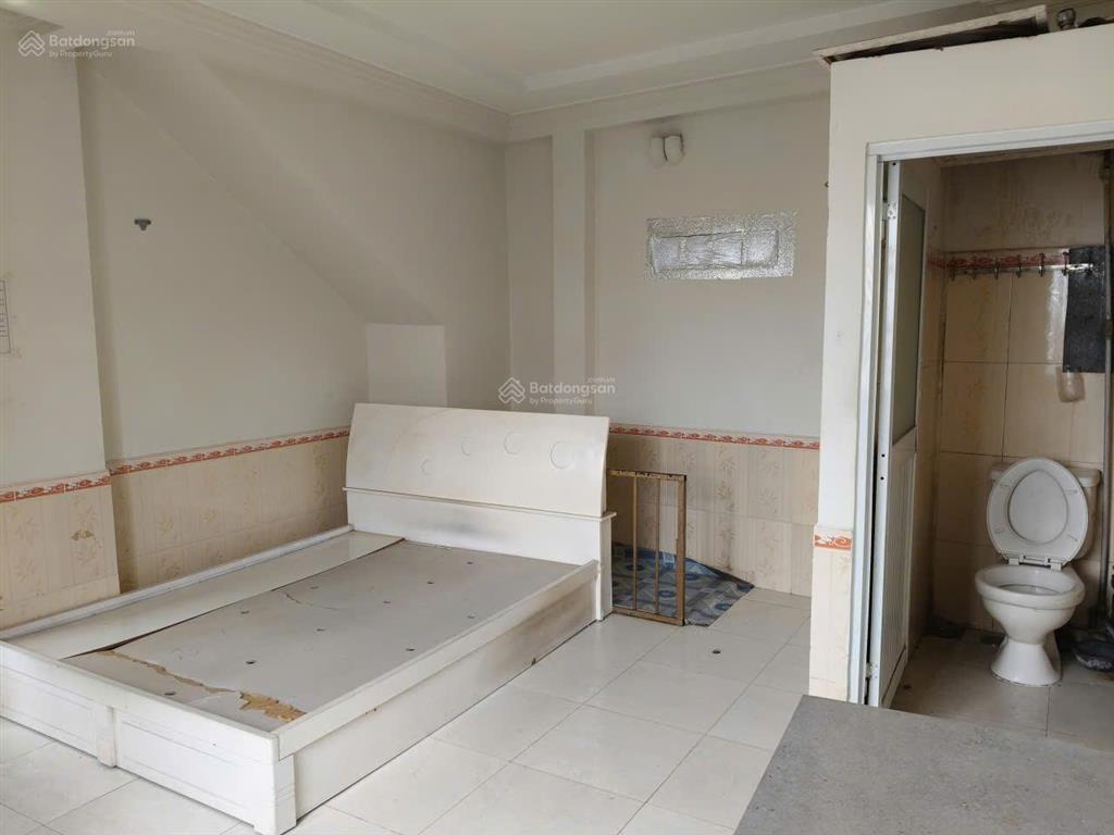 Bán nhà 4 tầng hẻm 391 huỳnh tấn phát, quận 7, đang cho thuê 20 triệu/tháng