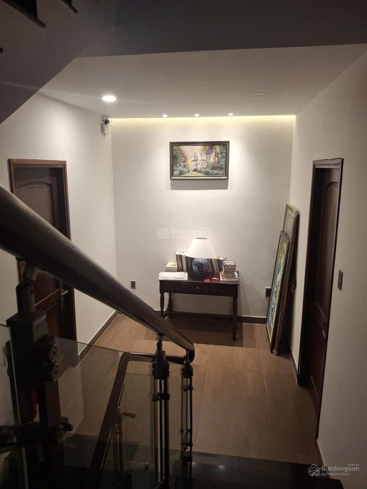 Bán nhà 4 tầng kdc tân quy đông, quận 7