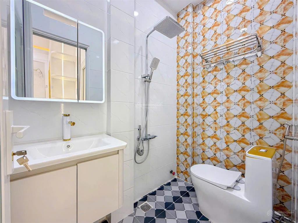 Bán nhà 3 tầng hẻm xe hơi, đường gò ô môi, p. phú thuận, quận 7.