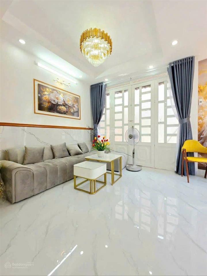 Bán nhà 3 tầng mới đẹp góc 2 mặt tiền xe hơi tới nhà