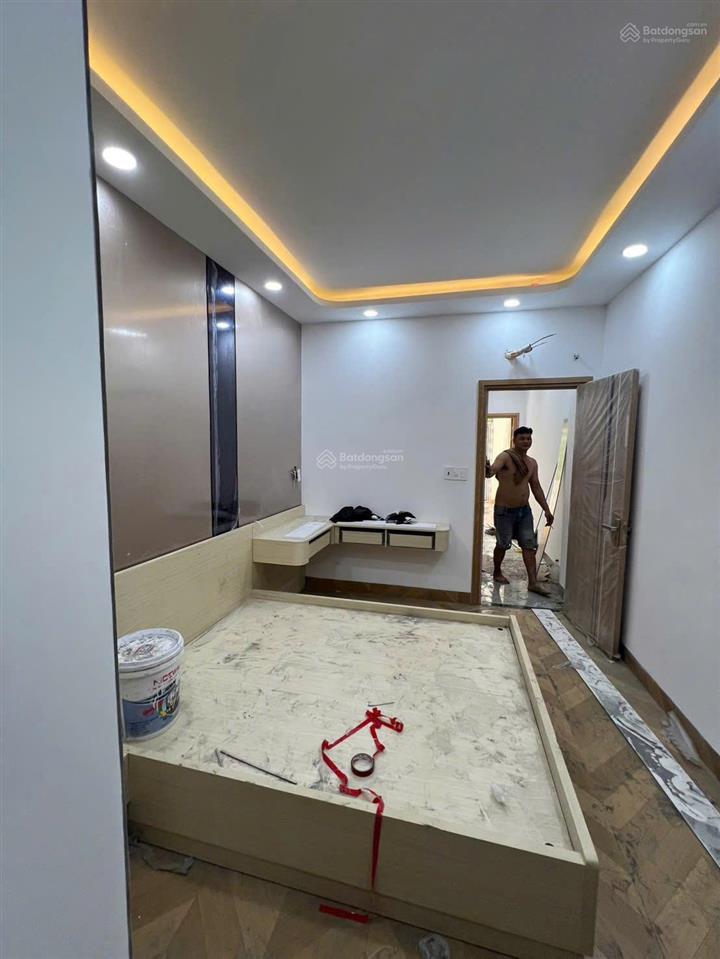 Mặt tiền lò gốm, quận 6  nhà mới 4 tầng, full nội thất  kinh doanh đỉnh