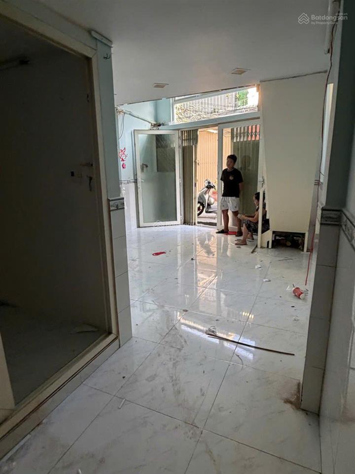 Bán nhà 2 tầng hẻm 88 nguyễn văn quỳ, phường phú thuận, quận 7