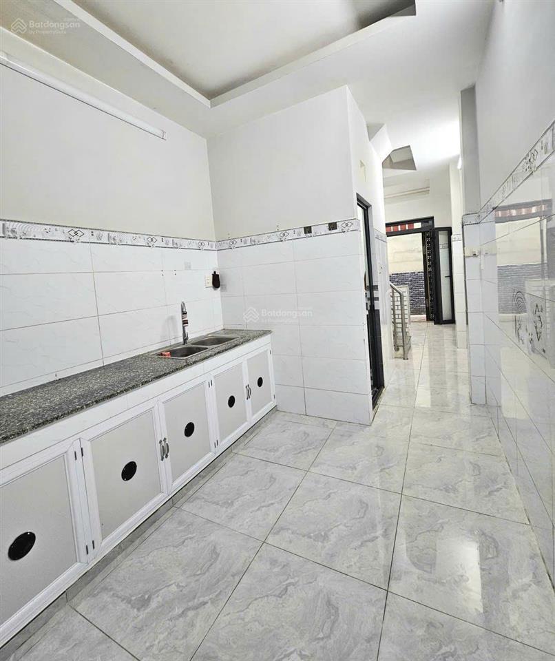 Bán nhà đẹp hẻm 372 tùng thiện vương, p.13, quận 8  dọn vào ở ngay  chỉ 3,78 tỷ
