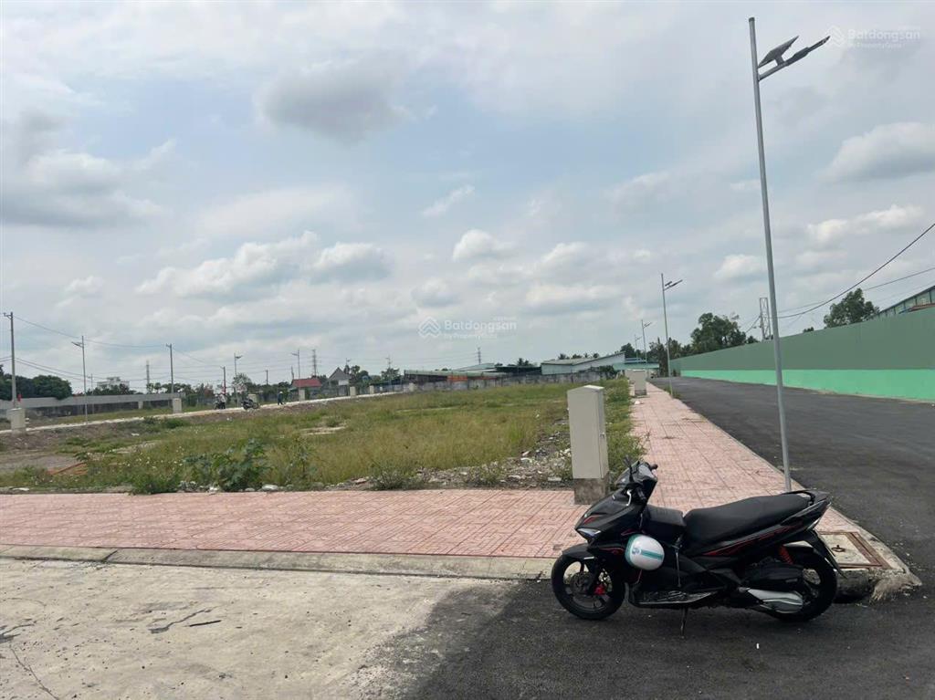 Đất nền chợ bình chánh, mặt tiền đường hoàng phan thái, sổ riêng, hạ tầng đẹp, điện âm, nước âm