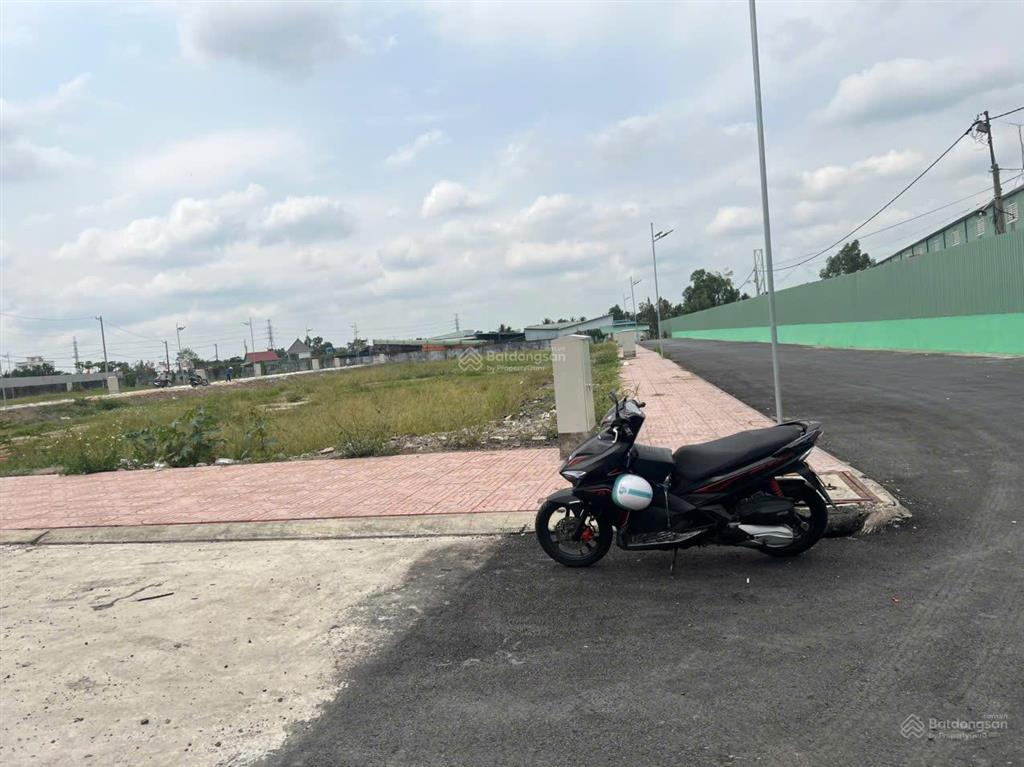 Đất nền chợ bình chánh, mặt tiền đường hoàng phan thái, sổ riêng, hạ tầng đẹp, điện âm, nước âm