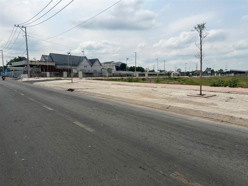 Đất nền chợ bình chánh, mặt tiền đường hoàng phan thái, sổ riêng, hạ tầng đẹp, điện âm, nước âm