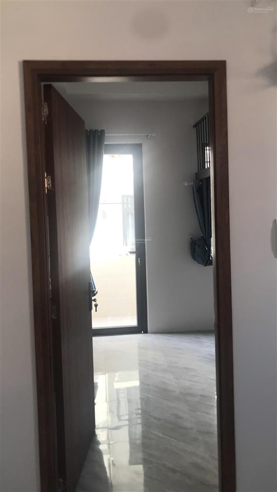 Phòng trọ mới xây trung tâm gò vấp cửa sổ đón nắng, ban công thoáng mát, kdc hưu trí, yên tĩnh