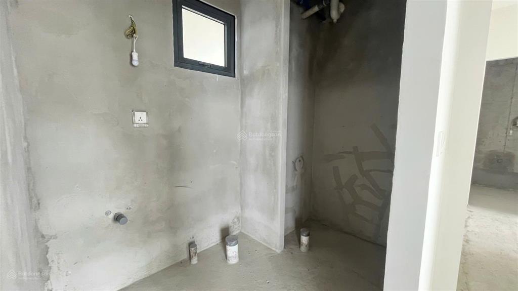 Còn duy nhất 1 căn 3pn 3wc, diện tích lớn, bàn giao thô, giá chỉ 14 tỷ all in (có sẵn)