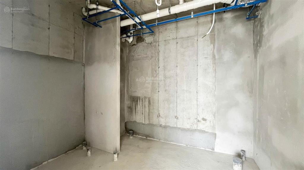 Còn duy nhất 1 căn 3pn 3wc, diện tích lớn, bàn giao thô, giá chỉ 14 tỷ all in (có sẵn)