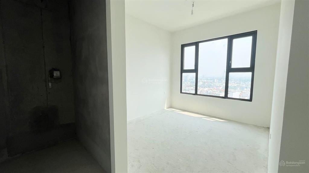 Còn duy nhất 1 căn 3pn 3wc, diện tích lớn, bàn giao thô, giá chỉ 14 tỷ all in (có sẵn)