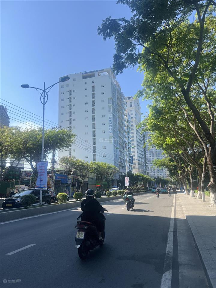 Bán khách sạn 3 sao mặt tiền trần phú, lộc thọ, trung tâm tp nha trang