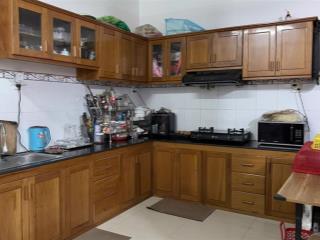 Bán căn nhà 03 tầng, mt đường lương tấn thịnh, trung tâm tp tuy hoà