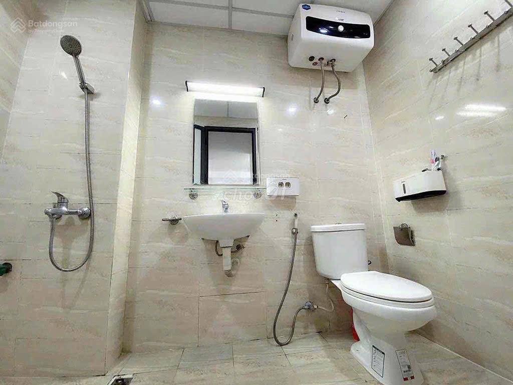 Chính chủ cần bán chung cư rice city sông hồng căn đẹp 70m, 2 ngủ 2 wc. giá 4,5tỷ