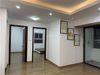Chính chủ cần bán căn hộ chung cư ct2a thạch bàn nhà đẹp, giá tốt