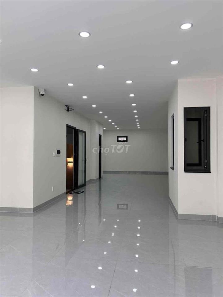 Nhà chị Linh