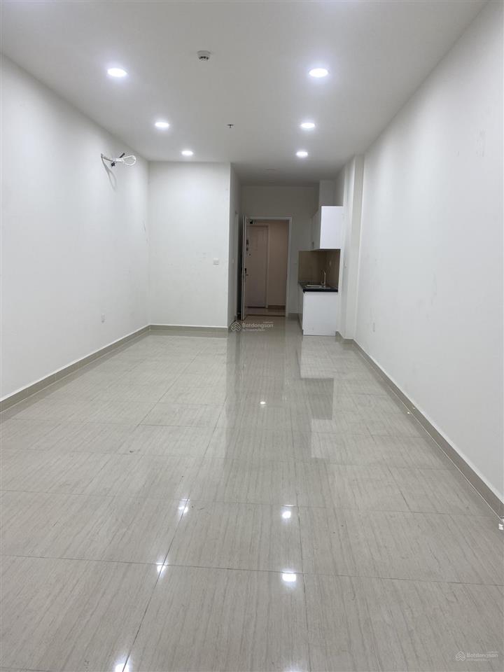 Cho thuê 3pn,2wc chung cư moonlight boulevard bình tân ngay aeon mall giá 12 triệu/ tháng