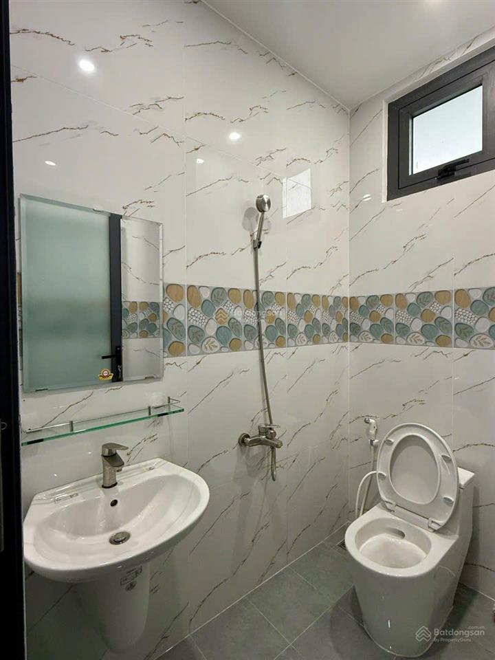Bán nhà sổ hồng chính chủ 160m2 thành phố tân uyên giá 3,1 tỷ
