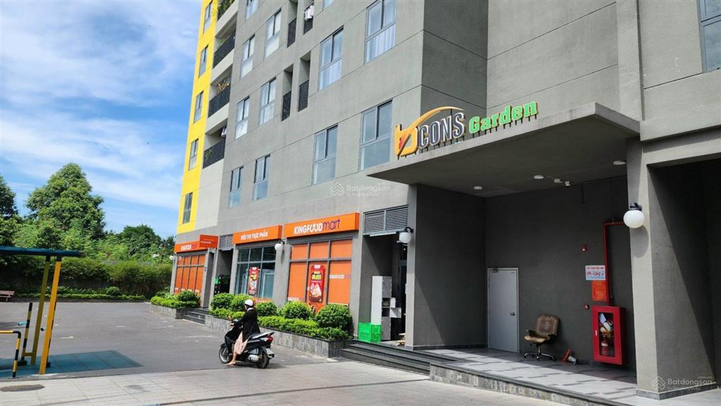 Chính chủ gửi bán căn góc 58m2 2pn 2wc bcons garden có sẵn full nội thất, nh cho vay 70%