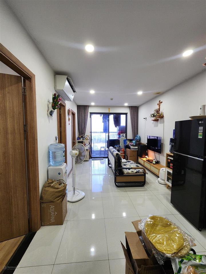 Bán căn 2pn 2wc bcons suối tiên view nhìn về sg và landmark81 rất đẹp, có sẵn nội thất, sổ sẵn