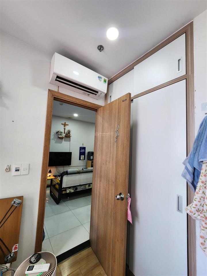 Bán căn 2pn 2wc bcons suối tiên view nhìn về sg và landmark81 rất đẹp, có sẵn nội thất, sổ sẵn