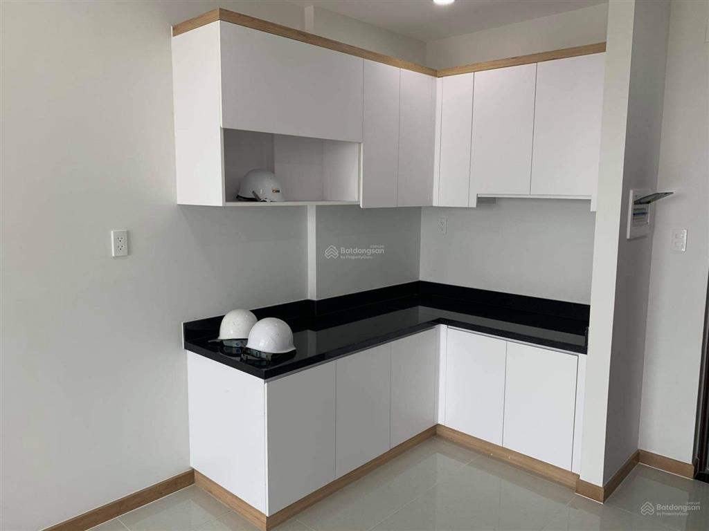 Bán căn 2 phòng ngủ, 2wc diện tích 53,6m2 chung cư bcons miền đông giá 2,3 tỷ, sổ sẵn hỗ trợ vay.