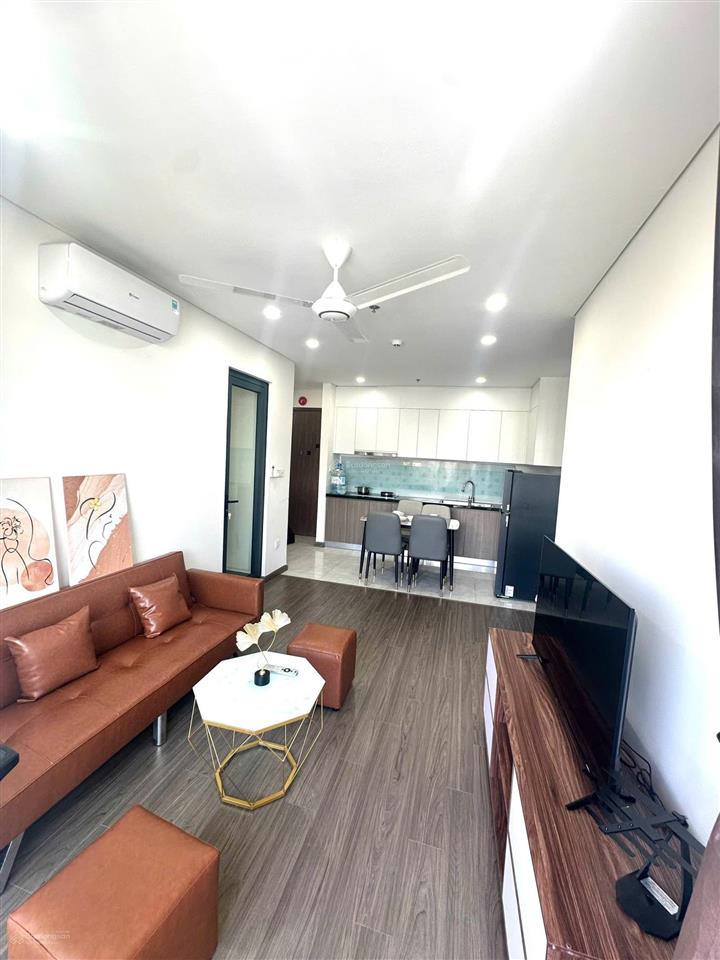 Cho thuê căn góc đông nam fpt plaza 2, tầng cao, 14tr/tháng