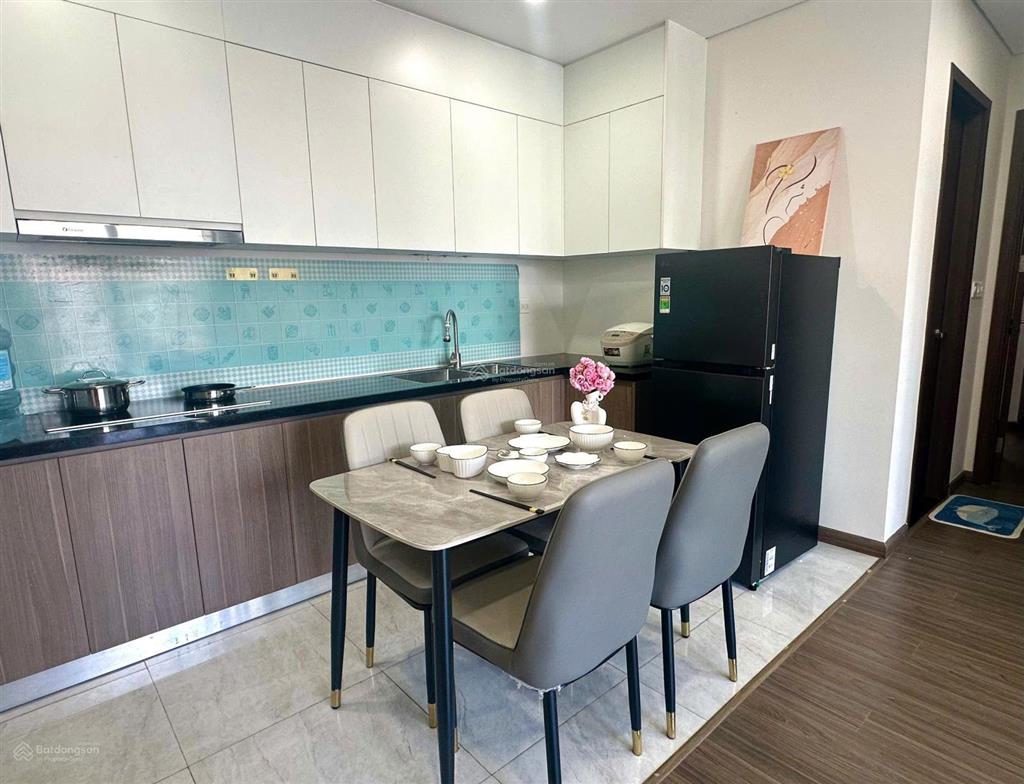 Cho thuê căn góc đông nam fpt plaza 2, tầng cao, 14tr/tháng