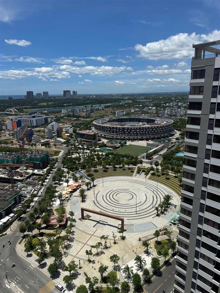 Cho thuê căn góc đông nam fpt plaza 2, tầng cao, 14tr/tháng