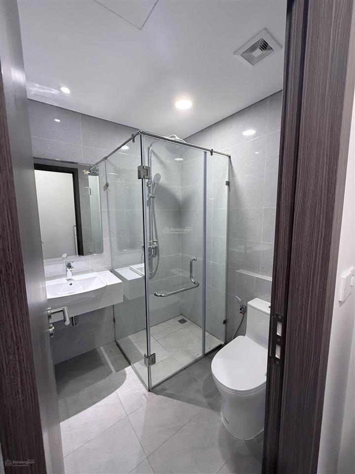 Căn góc 2pn fpt 3 view biển tầng cao