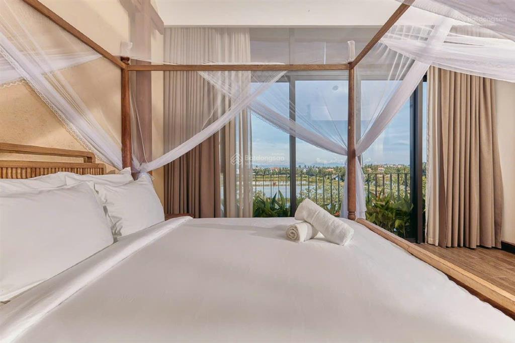 Villa 3 tầng, 5pn vip khu casamia hội an