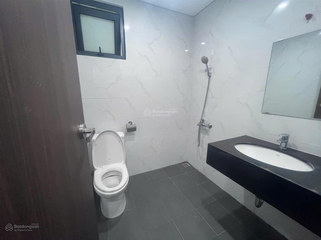 Căn hộ tầng cao, view thành phố siêu lung linh  sẵn sổ giá chỉ 3.2 tỷ