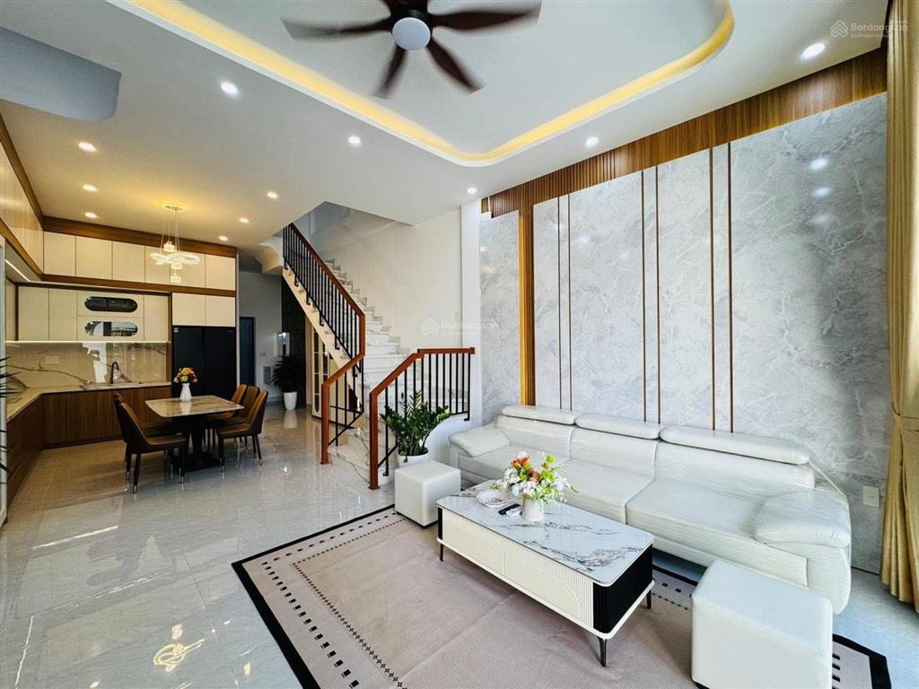 Siêu phẩm 3 tầng 3 mê kiệt 6m tôn đản  an khê  đà nẵng