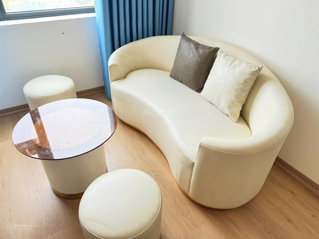 Cho thuê căn 3pn full nội thất, trực diện biển  giá chỉ 8tr/tháng
