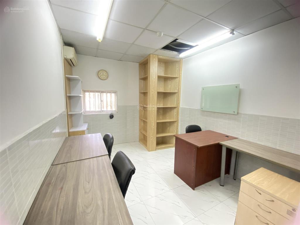 Văn phòng quận 1 tại phan kế bính có sẵn nội thất tại quận 1.  0981 291 ***  ms. nhung