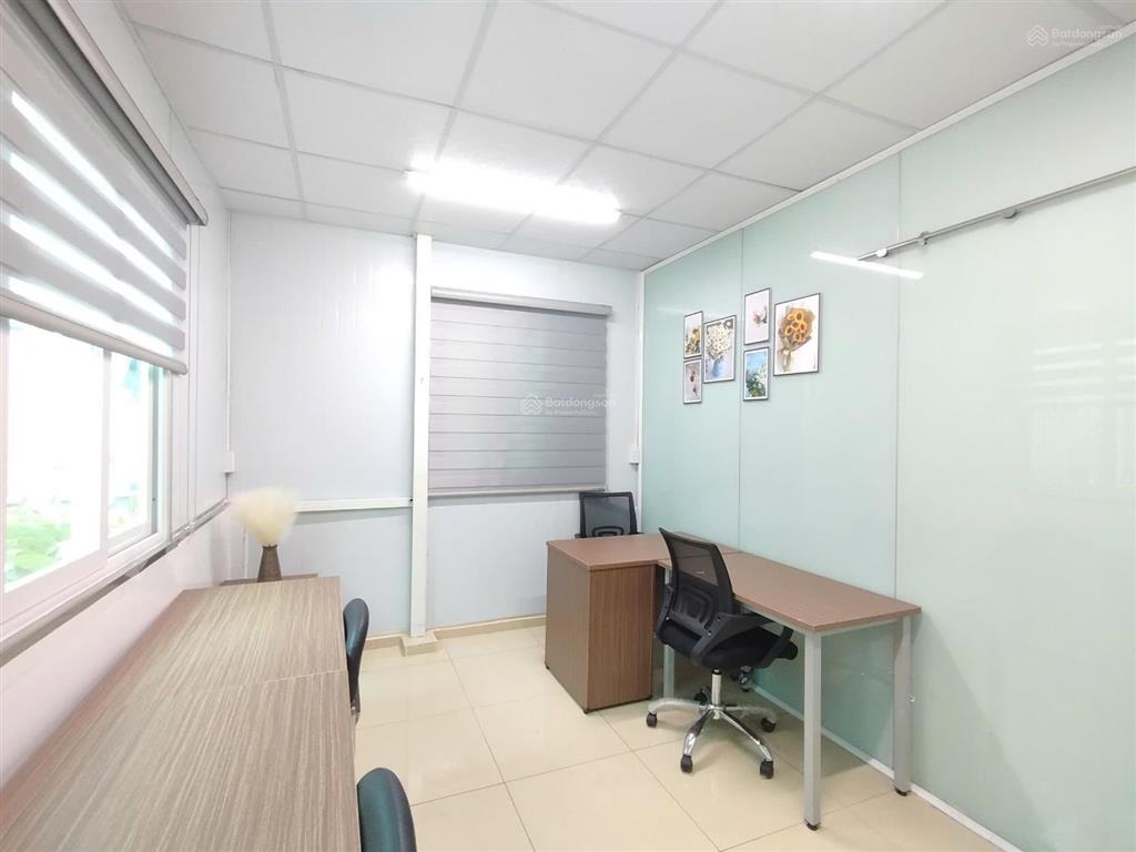 Cho thuê văn phòng có sẵn nội thất, giá tốt tại bình thạnh, có phòng họp, lễ tân
