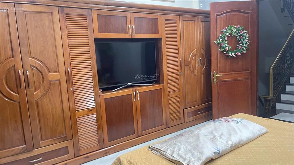 Bán nhà hẻm nhựa 10m thông đường lê trọng tấn 4.05x 19m đúc 2.5 tấm mới nội thất cao cấp