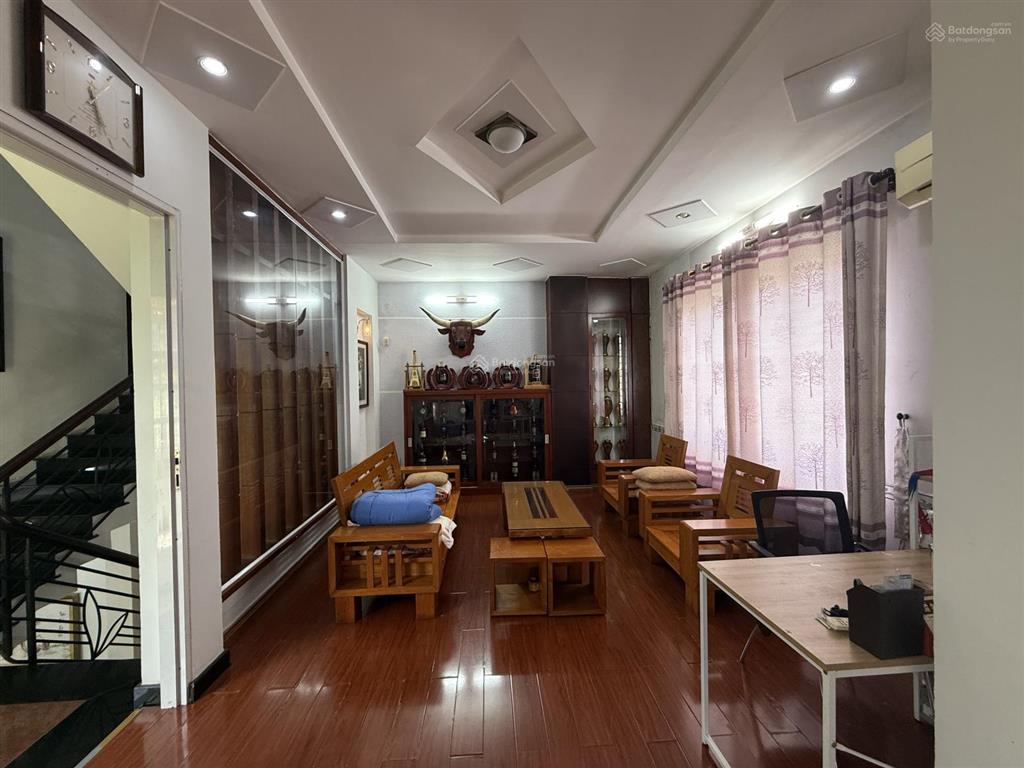 Bán nhà mtkd đường t6 phường thạnh 4x15m 3.5 tầng