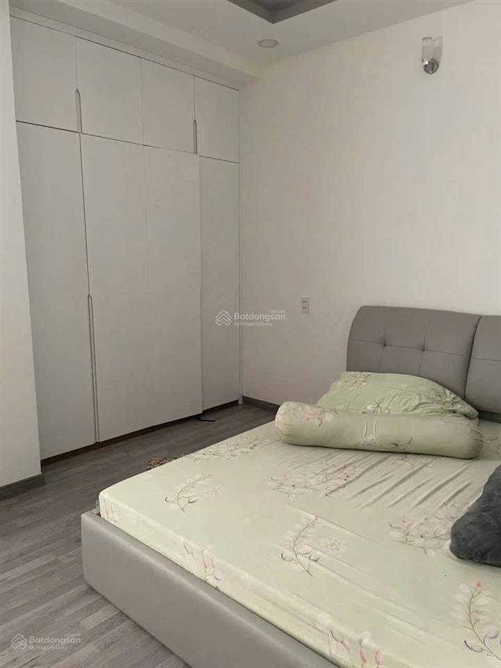 Bán nhà 5.1m x14m đúc 3.5 tấm ngay đh công thương tp.hcm