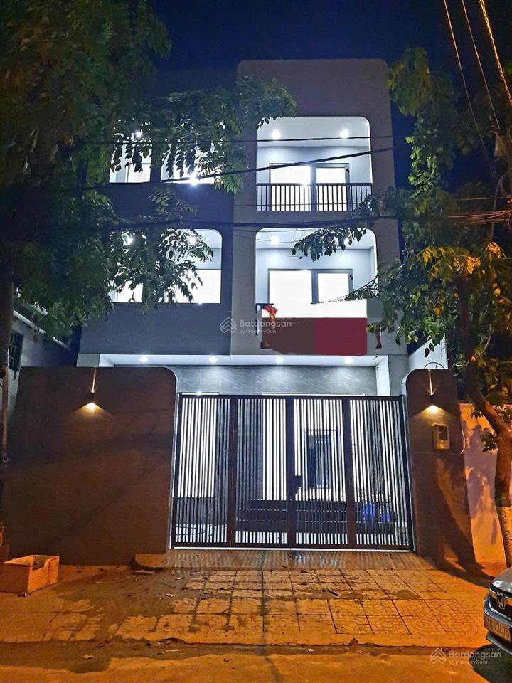 Bán nhà 10 x20m xây 1 trệt 3 lầu mặt tiền phường tây thạnh, tân phú