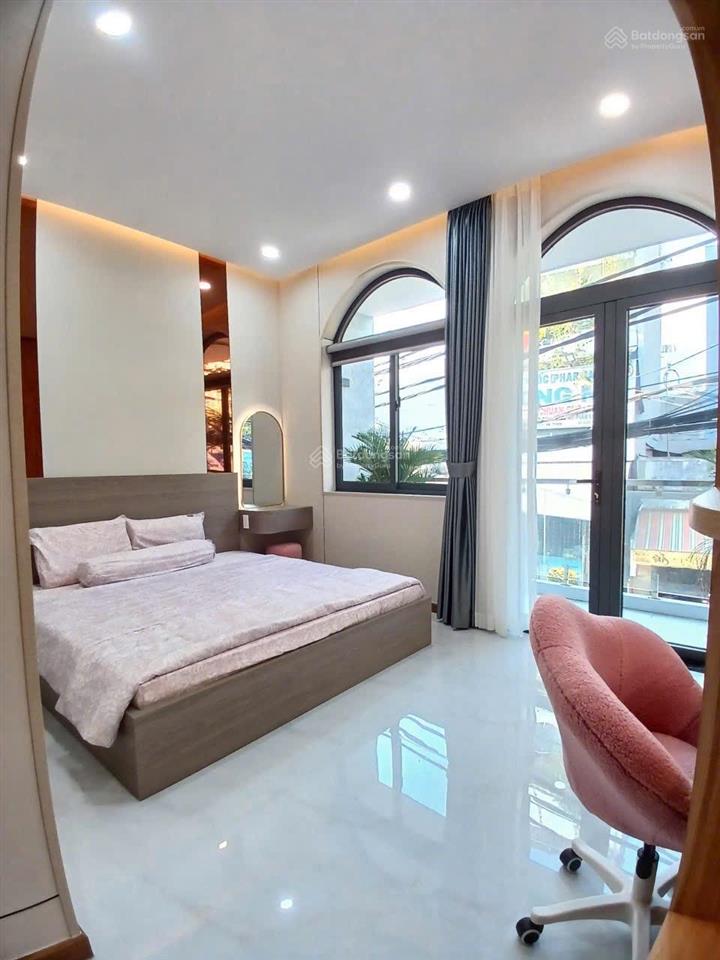 Bán nhà hẻm xe hơi 5m 4x15m 1 lầu đúc mới full nội thất