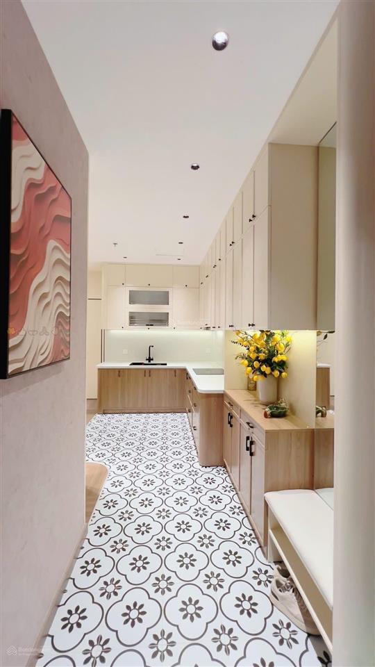 Bán ch đẹp t11 times city, 83m2, 8 tỷ, 2pn, 2wc, nhiều tiện ích uy tín tại minh khai, hai bà trưng