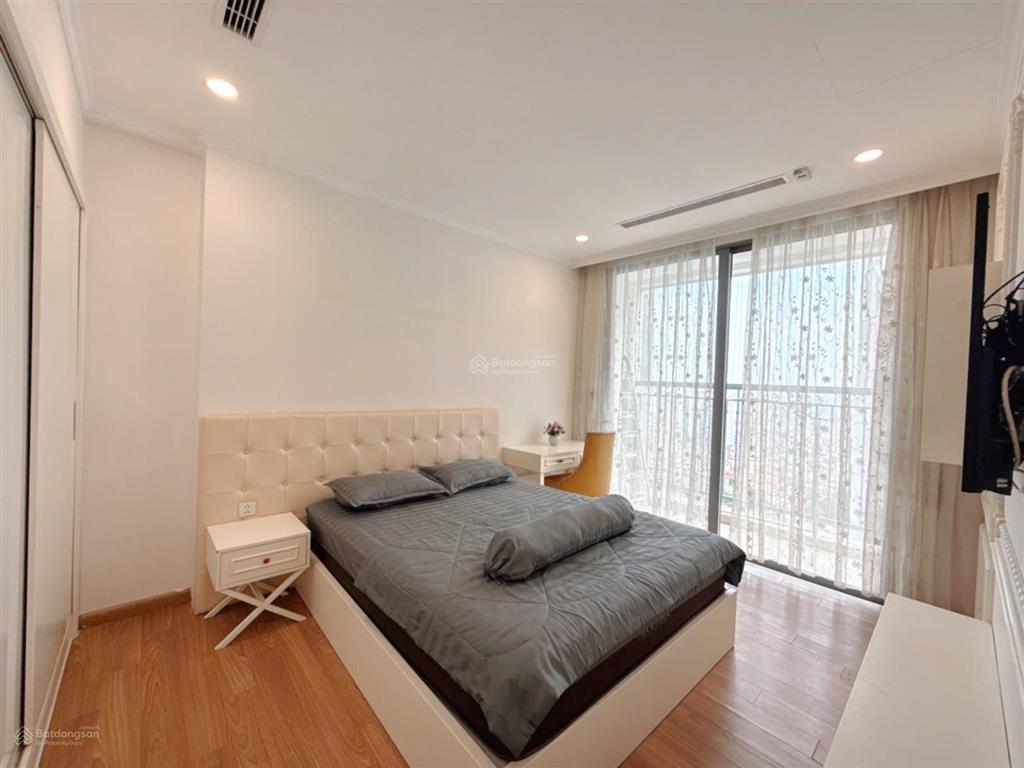 Cho thuê căn hộ 3pn, 2wc tại p11 vinhomes times city  park hill, giá siêu hời 24 triệu, 125m2