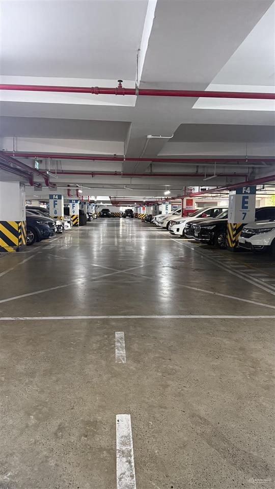 Bán căn hộ hà đô centrosa mặt tiền đường 3/2, giá 14.7 tỷ, hỗ trợ toàn bộ