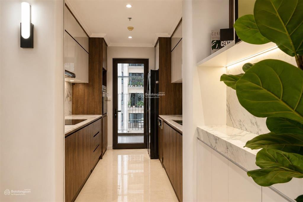 Bán căn hộ hà đô centrosa mặt tiền đường 3/2, giá 14.7 tỷ, hỗ trợ toàn bộ