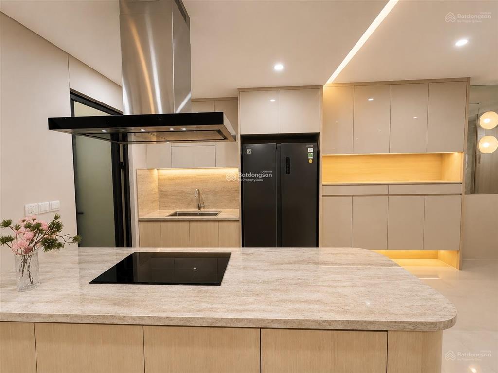 Bán căn góc 3pn hà đô centrosa garden 134,1m², tầng 20, view hồ bơi orchid đẹp, giá tốt trong th07