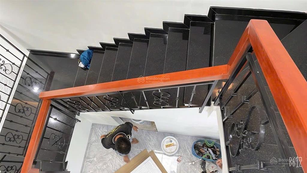 Bán nhà hoàn thiện 100m2 3 tầng dự án đông tăng long giá ngộp chỉ 8,2 tỷ bao sang tên, sổ hồng